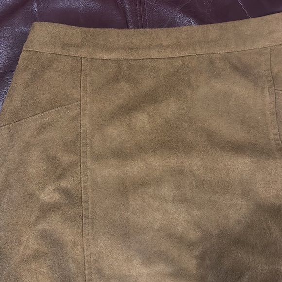 A&F skirt - Picture 3 of 5